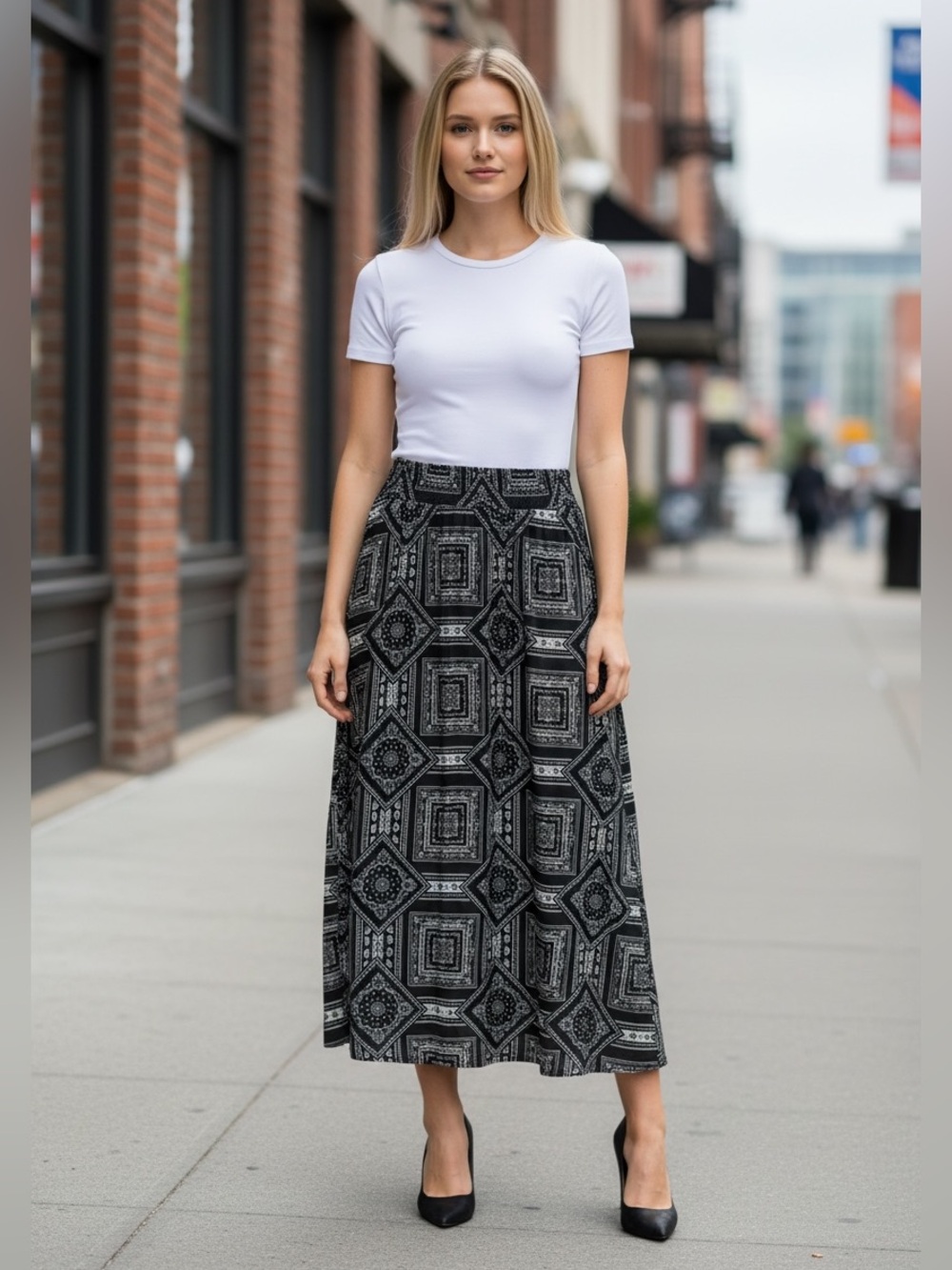Sandra & Tiffany NY, Black White Paisley Bandana Print Long Boho Skirt, Large